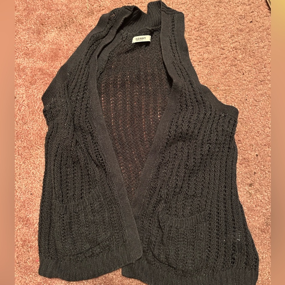 Vintage, Old Navy knit women’s grey vest, size small